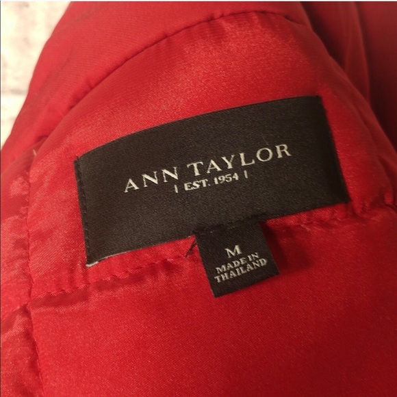 Ann Taylor red pillow collar down feather coat - Picture 7 of 8